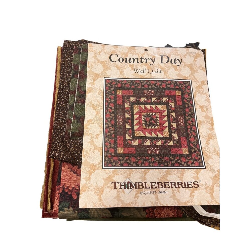 VTG 2003 Country Day Wall Quilt Thimbleberries Kit Fabric & Book Lynette Jensen